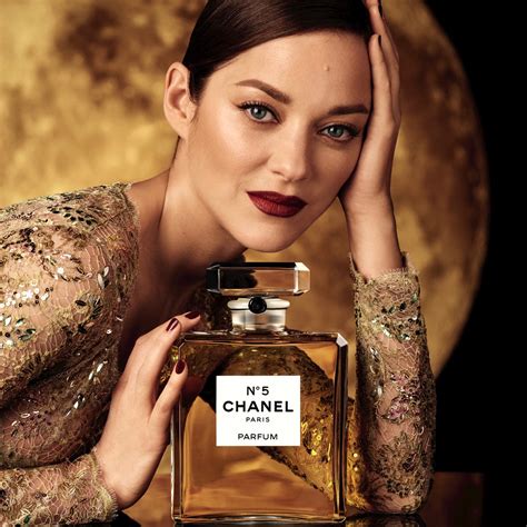 Chanel fragrance campaign